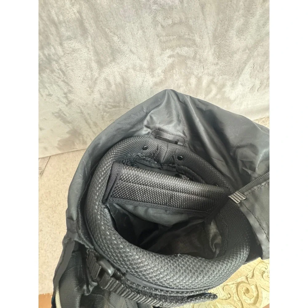 Nike‎ Golf Travel Bag Black Yellow Swoosh Hooded Carry Case